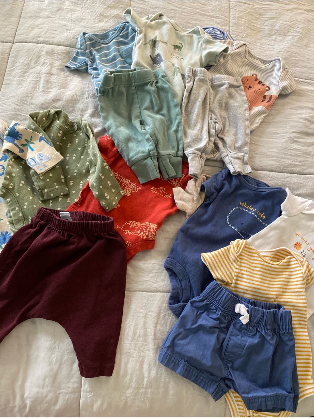 Old Navy Mixed Baby Outfit Bundle in Blue, Green, Red, Maroon, Yellow, Gray